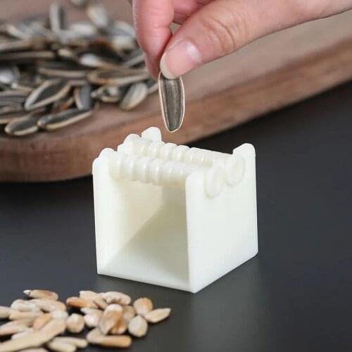 1Pc Melon Seed Lazy Artifact Opener Melon Seed Peeler Automatic Shelling Machine Nutcracker Household Kitchen Accessories