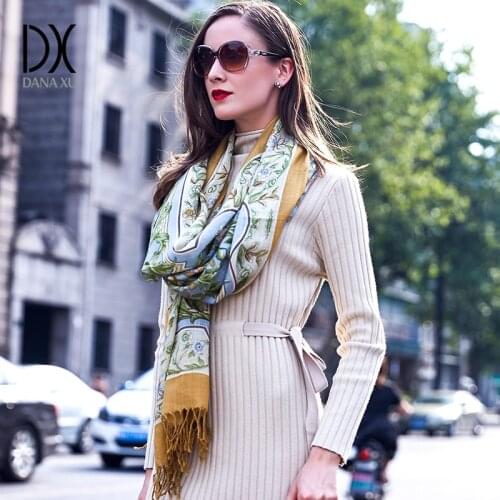 100% Wool Square Head Scarves Women Elegant Lady Carf And Warm Shawl Long Animal Print Stoles Bandana Scarf Hijab Beach Blanket