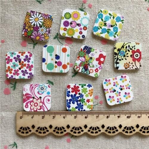1000pcs 25mm Wooden Flowers Painted Buttons Square Shape 2-hole Sewing Button Embellishments for Scrapbooking cardmaking