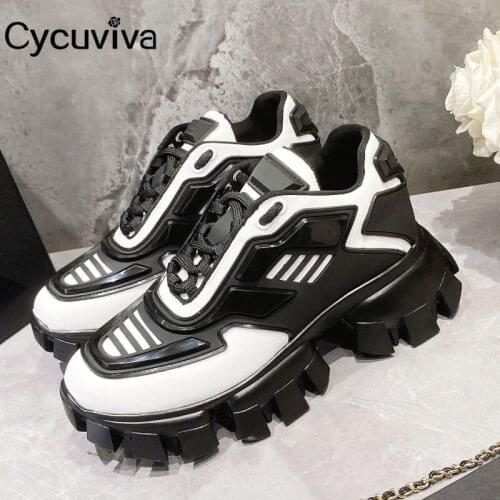 Hot Thick Sole Platform Sneakers Men Air Mesh Mules Casual Flat Male Shoes Lace Up Designer Brand Running Shoes Men