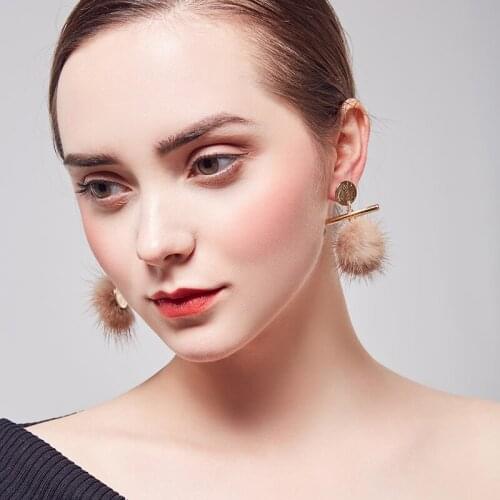 2018 fashion bar natural mink nice quality earrings for woman in stud gold shiny Plated large punk Hoop Earrings party wholesale