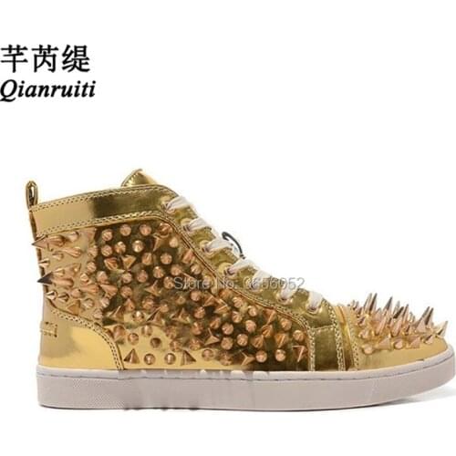 Qianruiti Designer High Top Superstar Spiked Shoes Man Trainers Platform Rubber Shoes Casual Lace Up Rivet Studded Sneakers Men