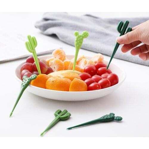 Plastic Green Cactus Fruit Forks Toothpick Kids Tableware Fruit Fork Food Picks Party Wedding Bar Supplies LX8979