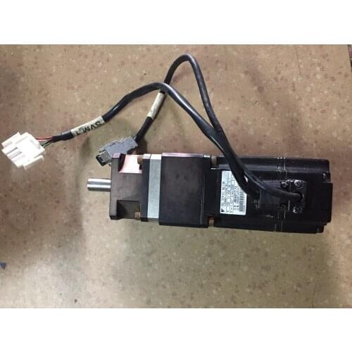 SGMAH-02AAF41 servo motor , used in good condition . 80% appearance new , good working , free shipping