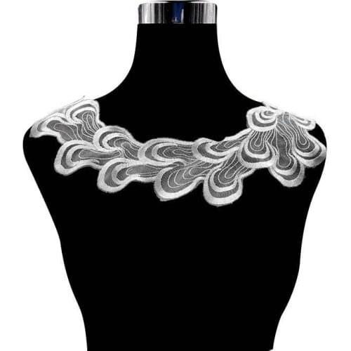 Beautiful White Mesh Embroidered Lace Fake Collar Dress Blouse Cloth DIY Embroidery Neckline Trimmings Sewing Lace Accessories