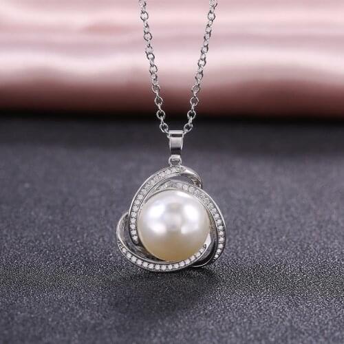 Trendy Necklace Jewlery Pendant for Women Gift White Pearl Elegant Birthday Gift