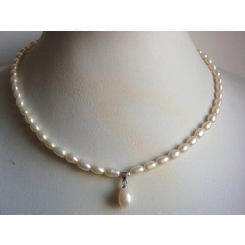 White Color Freshwater Pearl Necklace AA 4-5MM Rice Pearl Jewellery New Free Shipping