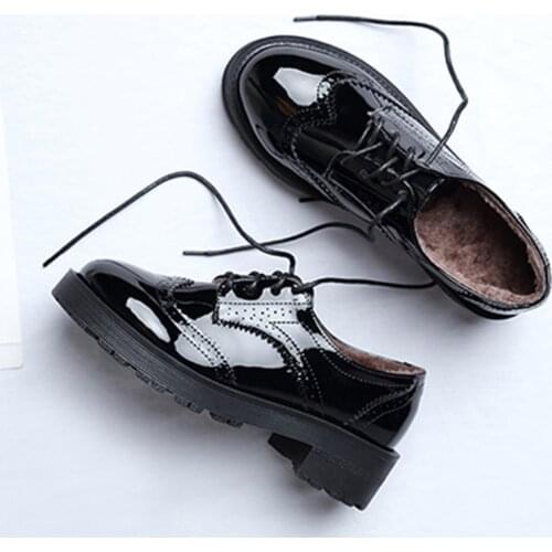 Black patent leather lace-up brogue shoes creepers muffins shoes woman winter plush warm carved anti-skid student oxfords shoes