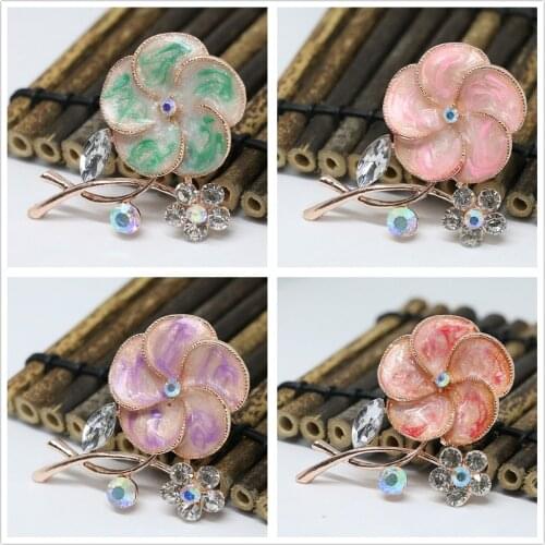 Charms 8 colors women enamel sunflower white crystal brooches rose gold-color collar party gift accessories jewelry pins H
