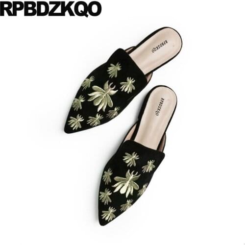 Slip On Embroidery Bee Women Sandals Pointed Toe Comfortable Mules Embroidered Ladies Beautiful Flats Shoes Suede 2017 Black