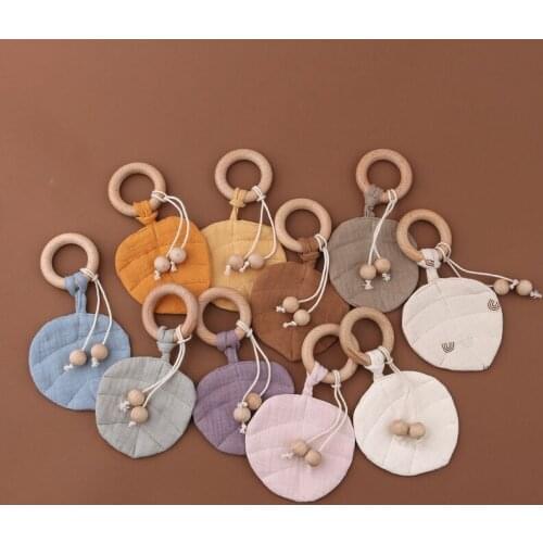 Baby Wood Rattle and Teether Beech Lovely Leaf Shape Teething of Kids Products