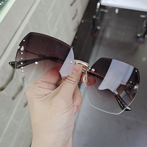 2021 Fashion Rimless Sunglasses Women Big Shades Inspired Frameless Square Sun Glasses For Female Traveling Brown Oculos