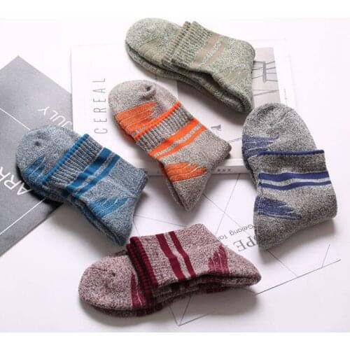 Young boys socks Free shipping autumn winter new fashion 70% cotton Thicking sock casual Teenagers students clothes 5pair/lot