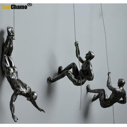 Industrial Style Climbing Man Resin Iron Wire Wall Hanging Decoration Sculpture Figures Creative Retro Present Statue Decor gift