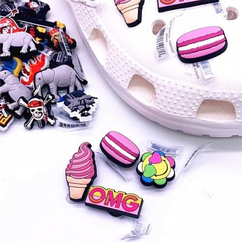 Dropshipping OMG Shoe Charms PVC Pink Ice Cream Macaron Deaigner Shoes Sandals Accessories for Croc JIBZ Kids Party Gifts F15AL
