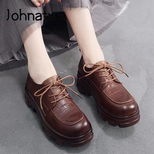 Johnature Pumps Women Shoes 2021 New Retro Lace-Up Spring/Autumn Genuine Leather Platform Heels Handmade Concise Ladies Shoes
