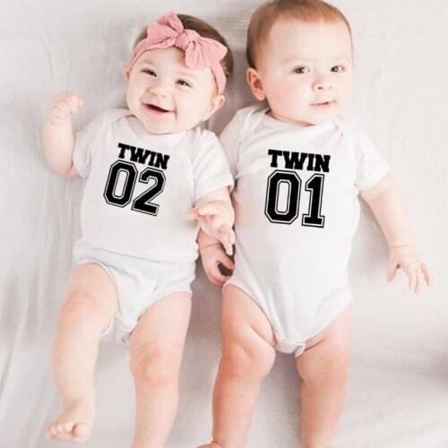 Baby Sibling Rompers Twin 01 Twin 02 Newborn Baby Boys Girls Onesies Summer Cotton Bodysuit Funny Body Infant Romper Clothes