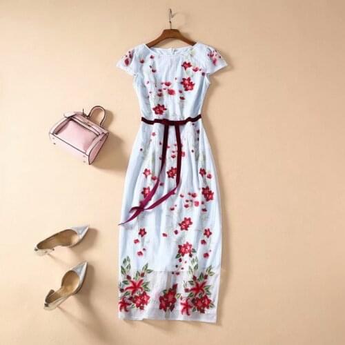 European and American New womens dresses for spring 2021 With short sleeves Fashionable flower embroidered slit dress