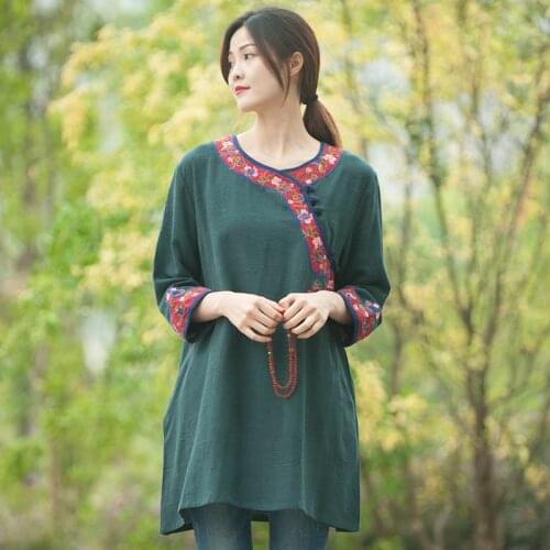 Women Cotton Linen Embroidered Jacquard Cotton Linen T-shirt Tees Shirt Ladies Vintage Tops Pullovers Female Retro Chinese Style