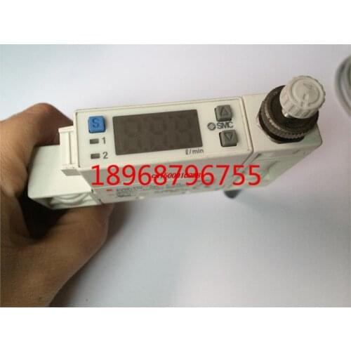 FREE SHIPPING PMF711S-C8L-C-M PF2W720-03-27-M PFM750-C6-A-M sensor