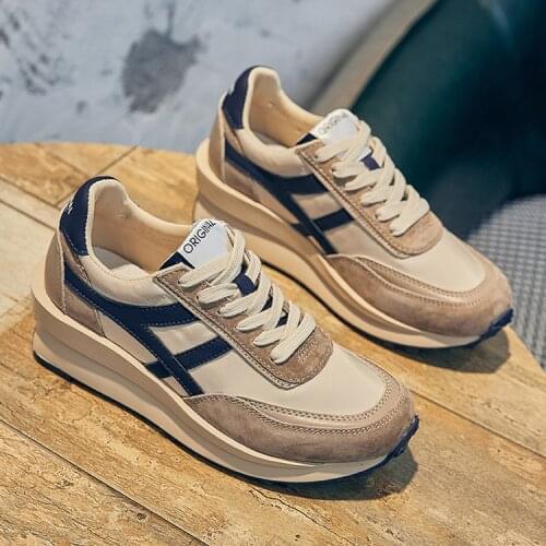 Summer Breathable Women Canvas Shoes Light Flat Leather Sneakers for Women Thick Running Shoes Ladies Lace Up Tenis Feminino