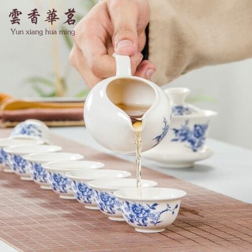 Kung Fu tea set of household ceramic blue and white porcelain tea cup of tea Fair cup set