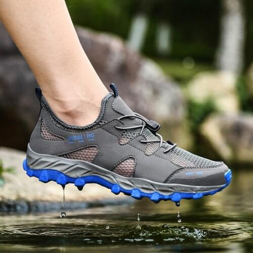 Aqua Shoes Men Slip On Upstream Shoes Quick Dry Wading Sneakers Water Hiking Beach Surfing Shoes Swimming Slippers