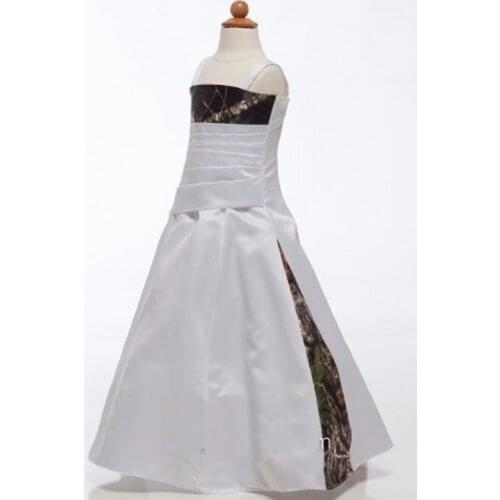2019 Spaghetti A-Line Camo Flower Girl Dresses Satin Camouflage Formal Kids Wedding Party Gowns Pleated Real Tree