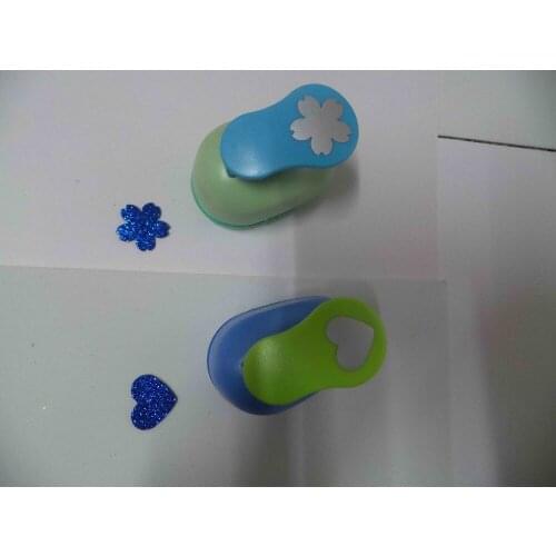 2pcs(2.5cm) sakura and heart shape craft punch set Punch Craft Scrapbooking school Paper Puncher eva hole punch free shipping