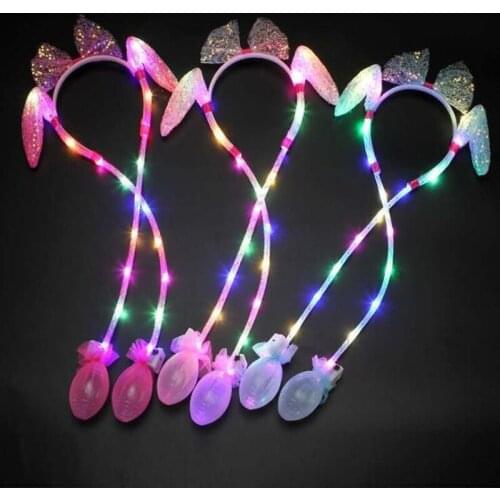 Stalls running around the rivers lakes will shake their ears when they are pinched luminous rabbit ears headband factory spot