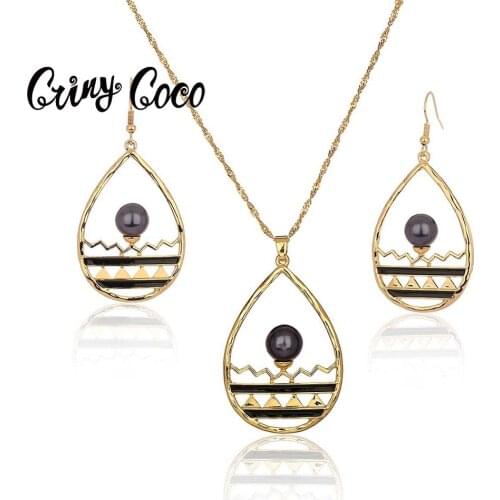 Cring Coco Fashion Water Drop Pearl Designer Earrings Necklaces Set Alloy Hawaiian Jewelry Sets Womens Accessories For Women