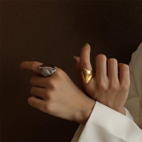 French Heavy Craftsmanshi Handmade Thick Metal special-shaped Geometric Index Finger Ring Titanium Steel 18k gold ring for Women