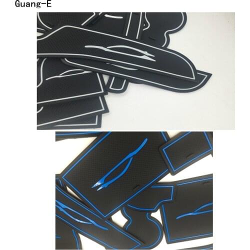 For Kia Sorento 2015 2016 2017 Car Groove Gate Slot Armrest Storage Rubber Non-Slip Mats Mat Door Pad/Cup Stick Lamp 16pcs