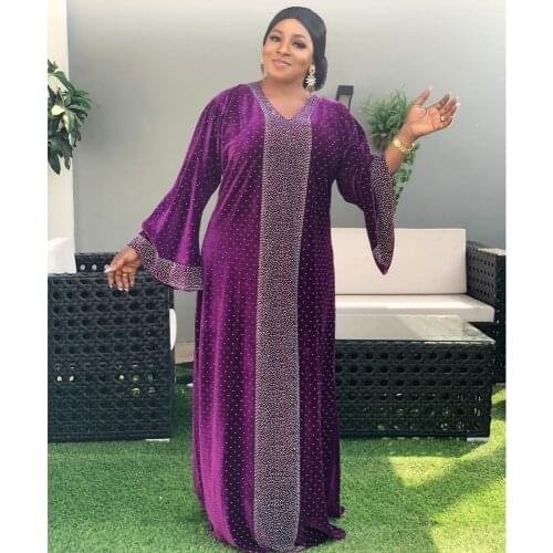 Muslim Ladies Robe Dubai Hot Rhinestone V-neck Long Sleeve Dress 2021 Spring Autumn New Middle East Gold Velvet Noble Clothing