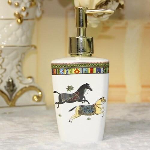 Factory direct European sanitary ware Five-piece suit wedding gifts home square decorated bathroom bathroom