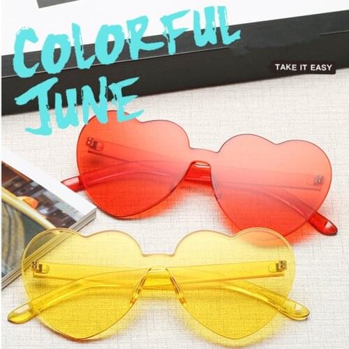 2021 Love Heart Sunglasses Women Brand Designer New Fashion Cute Sexy Retro Cat Eye Vintage Cheap Sun Glasses Red Female Goggles