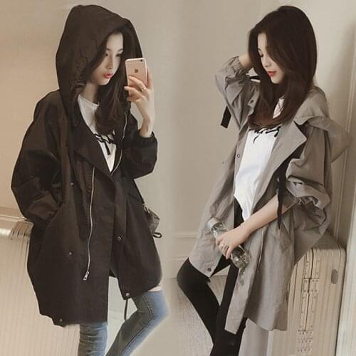 New Spring 2020 Womens Trench Coat Windproof Women Windbreaker Fashion Medium-Length Loose Classic Model Fitted Zipper Pockets