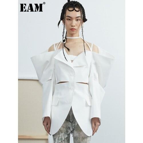 [EAM] Women White Hollow Out Backless Blazer New Lapel Long Sleeve Loose Fit Jacket Fashion Tide Spring summer 2021 1DD7418