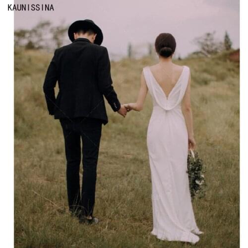 KAUNISSINA Satin Open Back Sexy Wedding Dresses Bride Vestidos Sleeveless Floor-Lenght Sweep Train Simple Bridal Marriage Dress