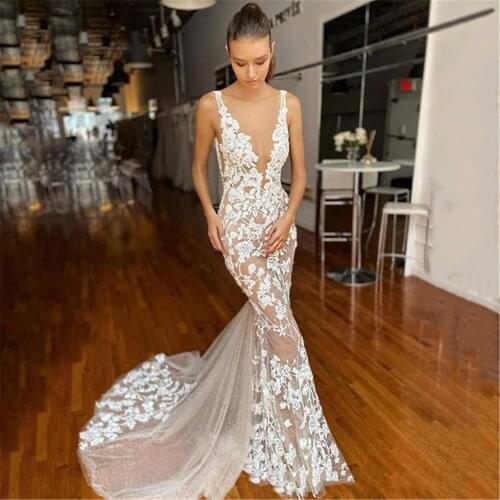 Scoop Neck Mermaid Wedding Dress Lace Appliques Amazing Sexy Lower Back Slim Fitted Trumpet Ladies Bridal Gowns Custom 2021
