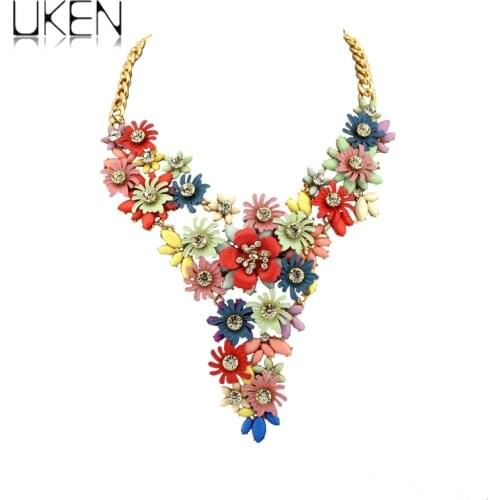 UKEN 6 Neon Colors Party Statement Necklaces For Women Evening Dress New Fashion Metal Flower Chokers Collares Mujer Collier