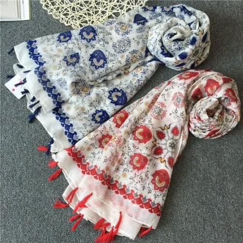 2020 New Fashion Summer Women Scarf Bohemia Flower Beach Hijab Shawls and Wraps Female Foulard Echarpe Designer Pashmina Bandana