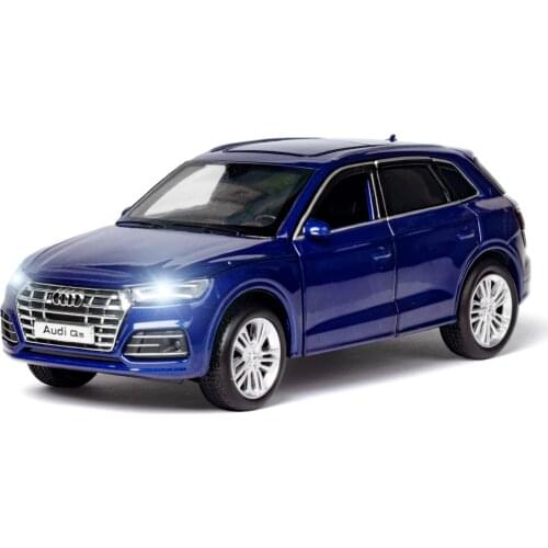 1:32 high simulation Q5L alloy family car metal toy model with sound and light shock absorber toys for children gifts