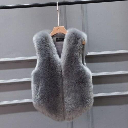 New Gray Winter Autumn Fox Artificial Fur Grass Vest Womens Fashion Loose Coat Women Vest Sleeveless Cloth Over Top Clothes