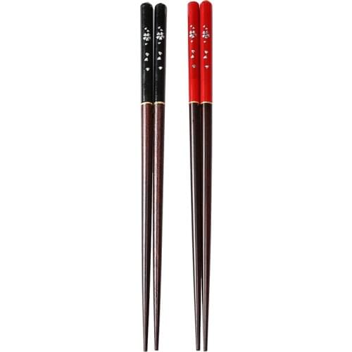1 Pair Sakura Chopsticks Wooden Cute Korean Food Sushi Japan Sticks Wood Beautiful Tableware Cherry Blossom Kitchen Gadget Sets