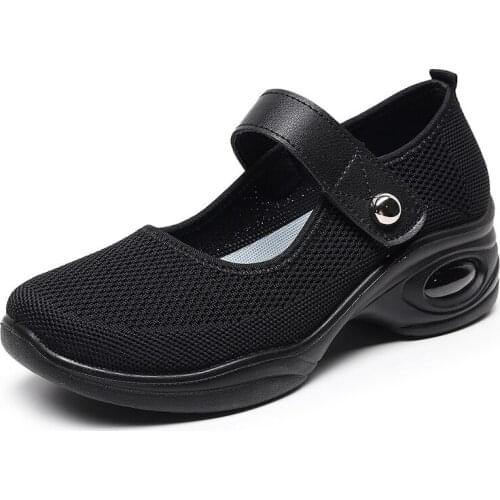 Running Shoes Women Breathable Casual Outdoor Light Weight Sports Shoes Casual Walking Platform Sneakers Square Dance Shoes