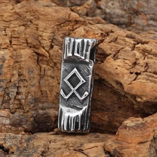 【 316L Stainless Steel】 Nordic Style Viking Tree of Life Rune Odin Runavin Mens and Womens Pendant Necklace