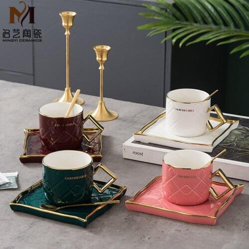 Creative gold-plated handle mugs fashion scented tea coffee cups and saucers Nordic irregular Phnom Penh ceramic coffee cups