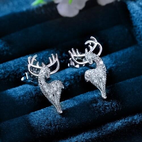 Megin D Classic Simple Romantic Elk Copper Stud Earrings for Women Lover Mother Friend Fashion Design Christmas Gift Jewelry