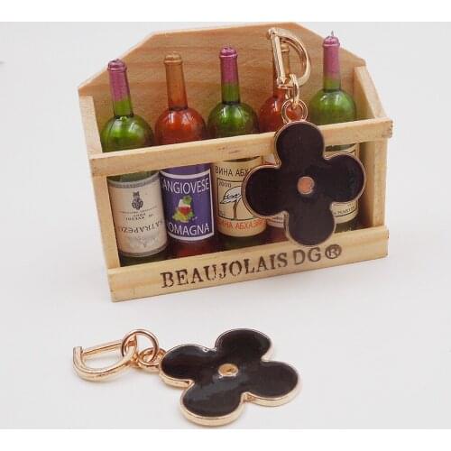 5pcs Europe And America Four Leaf Flower D style decorations Pendant Keychain Jewelry Key chains For Women Men Free Ship